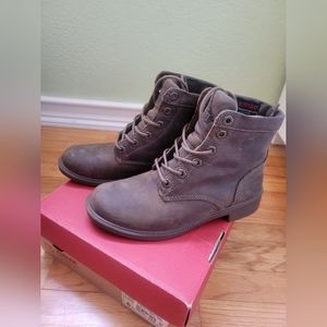 Kodiak - Original All Season Boots - US 6.5